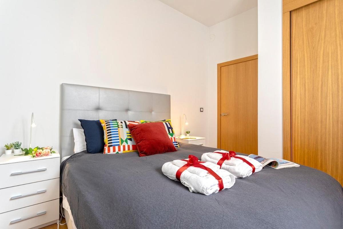 Apartment -malagasunapts- Huge&central * Pool* Freepark* *